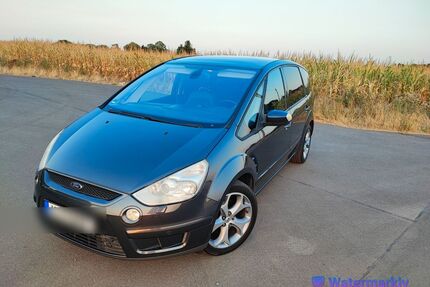 Ford S-Max Gebrauchtwagen