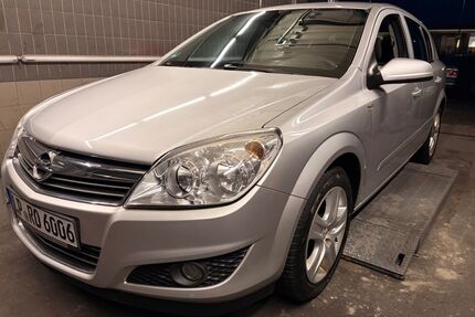 Opel Astra Gebrauchtwagen