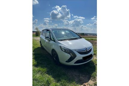 Opel Zafira Tourer Gebrauchtwagen