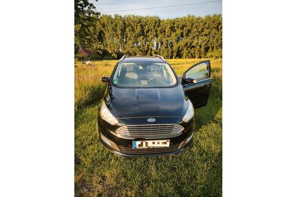 Ford Grand C-Max Gebrauchtwagen