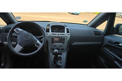 Opel Zafira Gebrauchtwagen