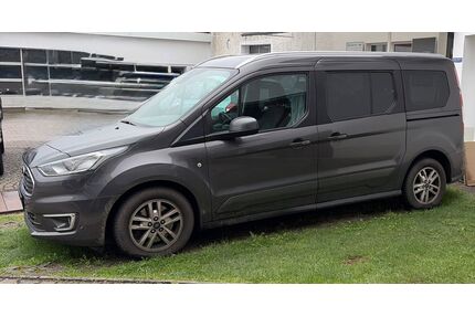 Ford Grand Tourneo Gebrauchtwagen