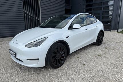 Tesla Model Y Gebrauchtwagen