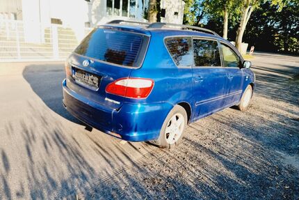 Toyota Avensis Verso Gebrauchtwagen