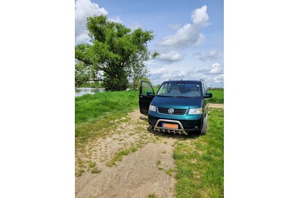 VW T5/Shuttle/Multivan/Caravelle 