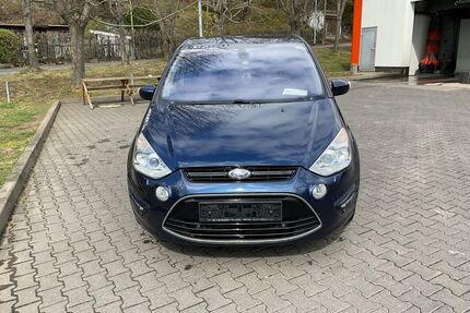 Ford S-Max Gebrauchtwagen
