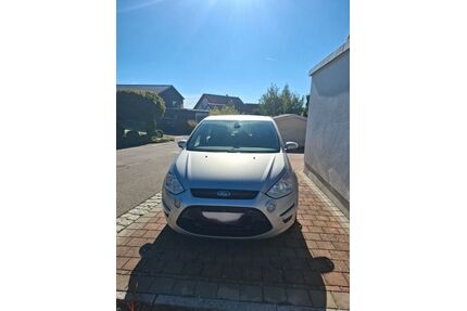 Ford S-Max Gebrauchtwagen
