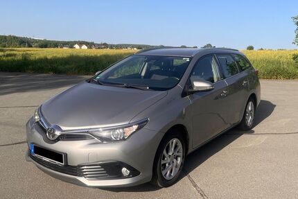 Toyota Auris Touring Sports Gebrauchtwagen