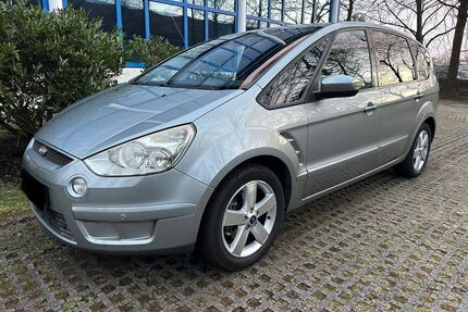 Ford S-Max Gebrauchtwagen