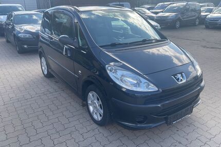 Peugeot 1007 Gebrauchtwagen