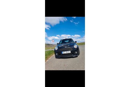 Mini John Cooper Works Cabrio Gebrauchtwagen