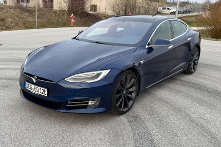 Tesla Model S Gebrauchtwagen