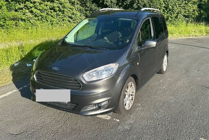 Ford Tourneo Courier Gebrauchtwagen