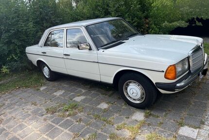 Mercedes-Benz 200 Gebrauchtwagen