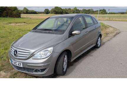 Mercedes-Benz B 180 Gebrauchtwagen