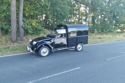 Mercedes-Benz 2 CV 