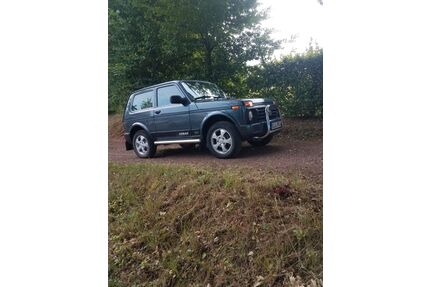 Lada Urban Gebrauchtwagen