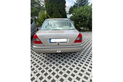 Mercedes-Benz C 180 Gebrauchtwagen