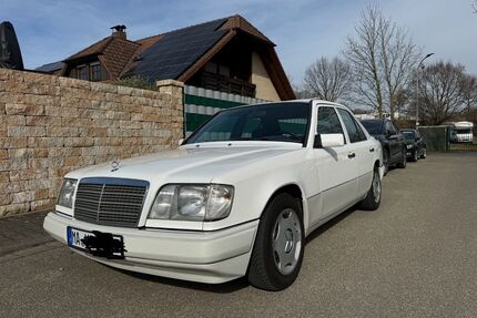 Mercedes-Benz 220 Gebrauchtwagen