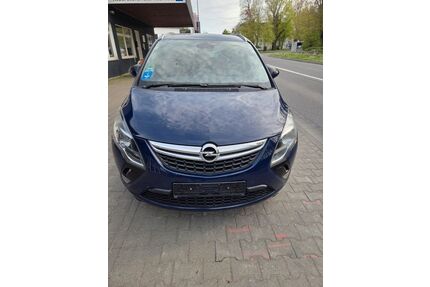 Opel Zafira Tourer Gebrauchtwagen