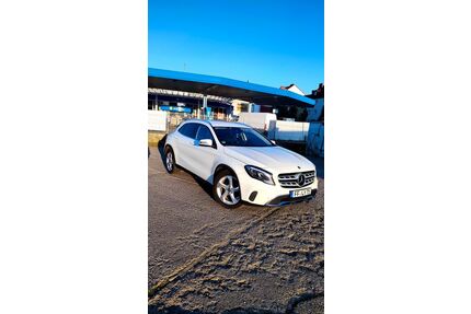 Mercedes-Benz GLA 180 Gebrauchtwagen
