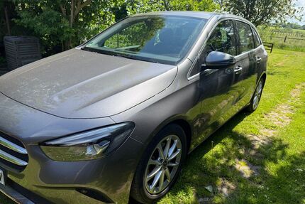 Mercedes-Benz B 180 Gebrauchtwagen