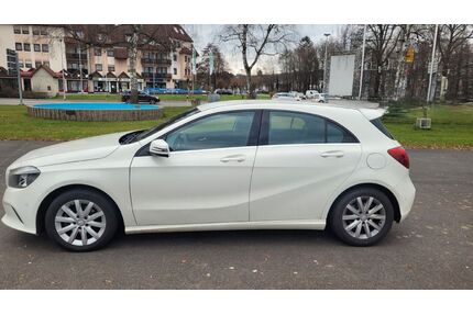 Mercedes-Benz A 180 Gebrauchtwagen