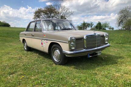Mercedes-Benz 220 Gebrauchtwagen