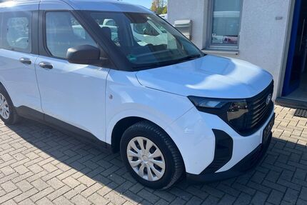 Ford Tourneo Courier Gebrauchtwagen