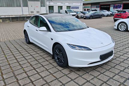 Tesla Model 3 Gebrauchtwagen