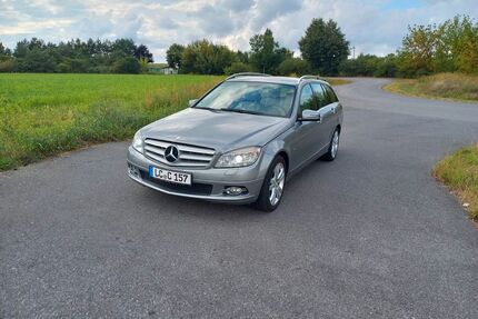 Mercedes-Benz 220 Gebrauchtwagen