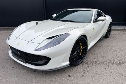Ferrari 812 Gebrauchtwagen