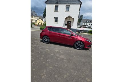 Toyota Auris Gebrauchtwagen