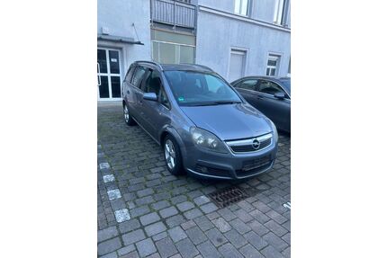 Opel Zafira Gebrauchtwagen