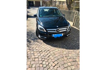 Mercedes-Benz B 180 Gebrauchtwagen
