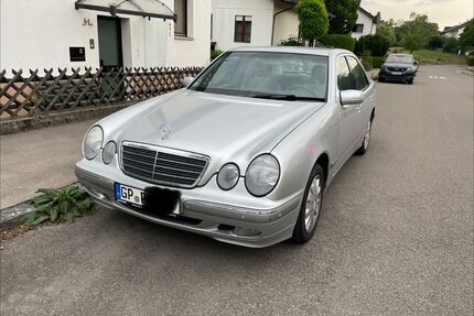 Mercedes-Benz E 280 Gebrauchtwagen