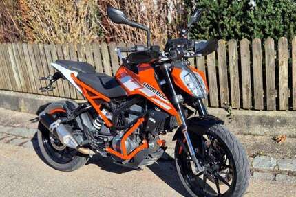 KTM 125 Duke Gebrauchtwagen