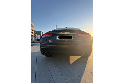 Maserati Quattroporte Gebrauchtwagen