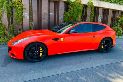 Ferrari FF Gebrauchtwagen