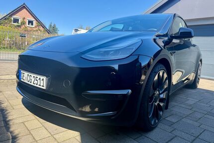 Tesla Model Y Gebrauchtwagen