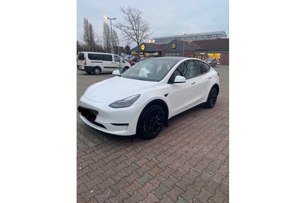 Tesla Model Y Gebrauchtwagen