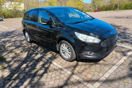 Ford S-Max Gebrauchtwagen