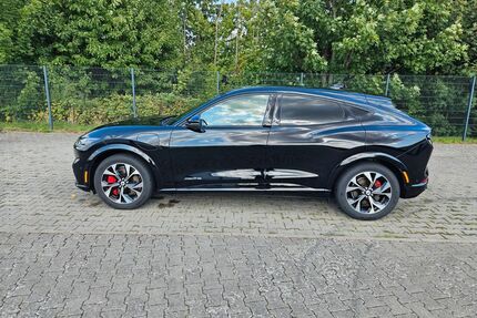 Ford Mustang Mach-E Gebrauchtwagen