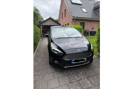 Ford S-Max Gebrauchtwagen