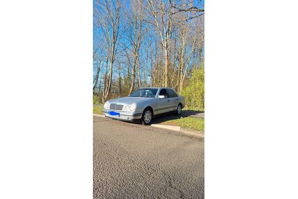 Mercedes-Benz E 280 Gebrauchtwagen