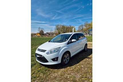 Ford Grand C-Max Gebrauchtwagen