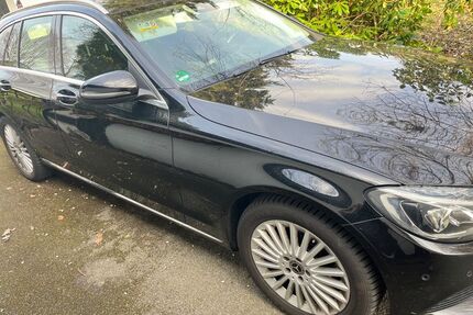 Mercedes-Benz 220 Gebrauchtwagen