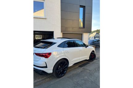 Audi RSQ3 Gebrauchtwagen