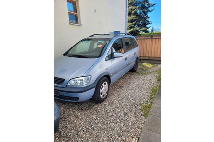Opel Zafira Gebrauchtwagen