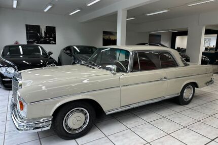 Mercedes-Benz 220 Gebrauchtwagen